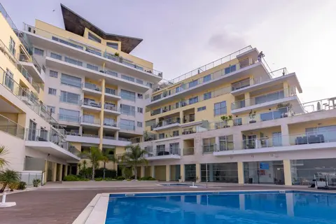 Cliffs Apartment - Astonishing view over Sesimbra bay by Trip2Portugal