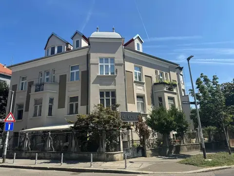 Zoe's apartman
