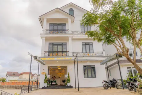 Yori House