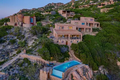 Saluto del Sole- Sardinia Unlimited