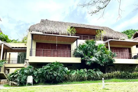 Hermosa Villa en Mesa de Yeguas