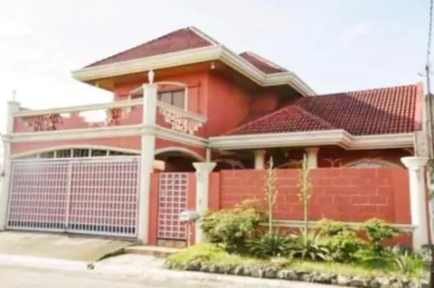 Tropical house