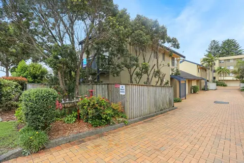 Aquarius Townhouse