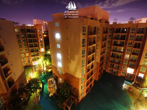 Atlantis Condo & Water Park Pattaya By the Sea