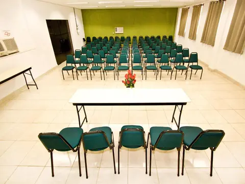 Turrance White Hotel