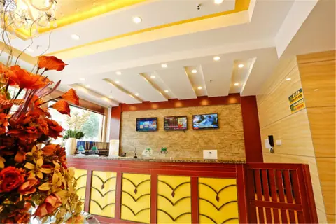 GreenTree Inn Jiangxi Yingtan Jiaotong Road Central Square Business Hotel