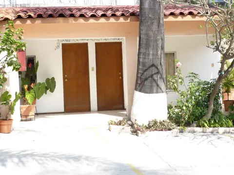 Hotel Bajo el Volcan