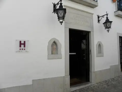 Rainha Santa Isabel - Óbidos History Hotel