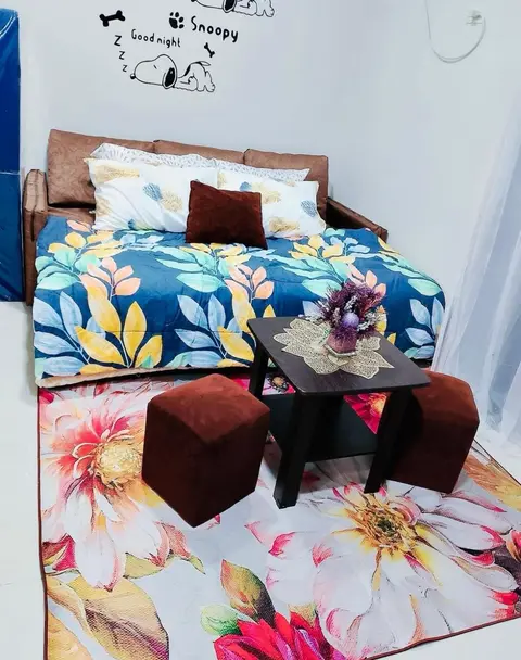Viv's room-studio type Manhattan Hegihts TowerD