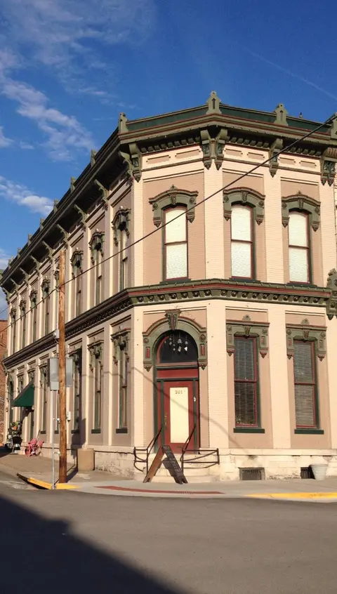 Main Street Bed & Breakfast