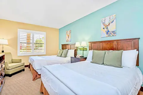 2 Queen Beds Condo Near Universal Studios With Pool & Hot Tub