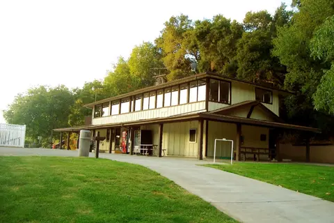 Morgan Hill Camping Resort Cottage 3