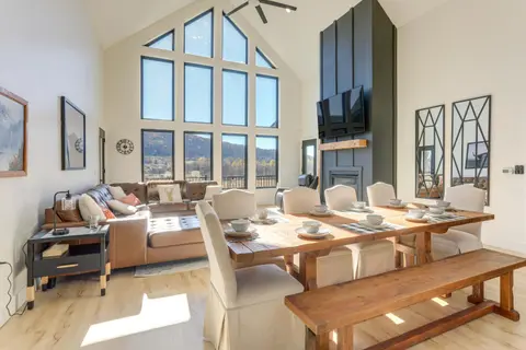 3 Mi to Holiday Valley: Mtn-View Home w/ Patio