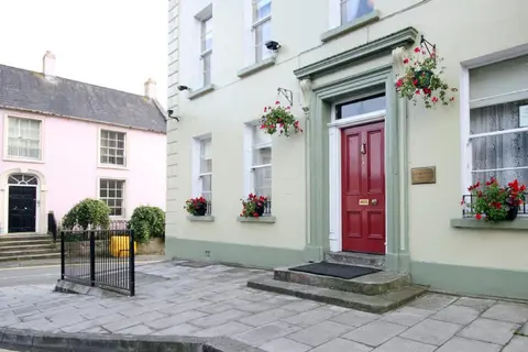 Charlemont House Moy