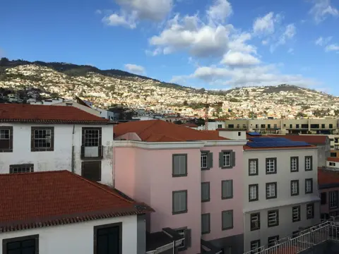 Rooftop Apartment city center