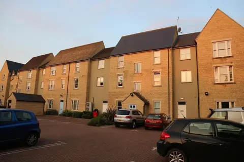 Millwalk Apartment