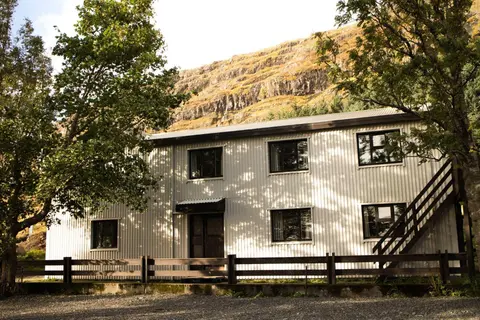 Old Cottage - Reynivellir II