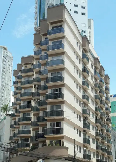 Apartamento Coral - 1 quadra do Mar