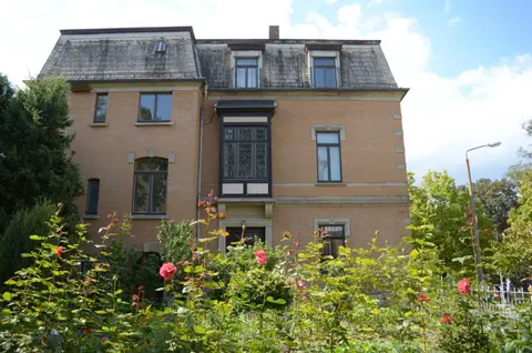 Hummel Hostel - Historische Stadtvilla mit Garten
