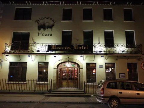 Hearns Hotel