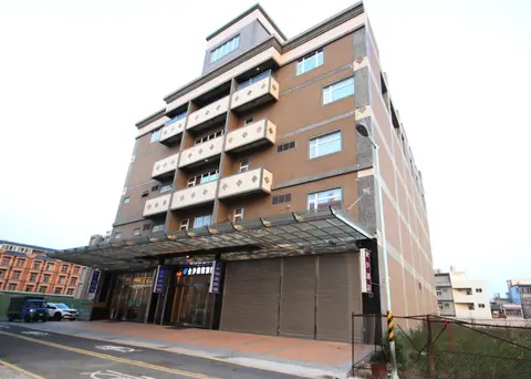 Gold Sand Hotel