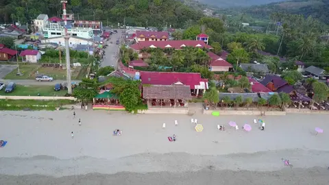 Lanta Seafront Resort