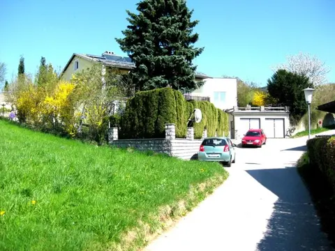 Topwohnung 45m2 oder weißes Budget Zimmer 15 m2 - Nähe Grünberg