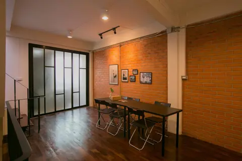 Chedi View Hostel
