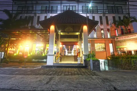 Grand Santhi Hotel