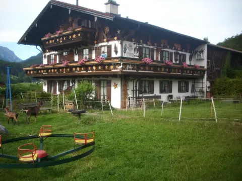 Weinfeldhof