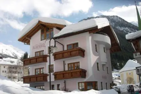 Almfried Apartments