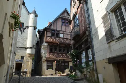 La Maison Rouge