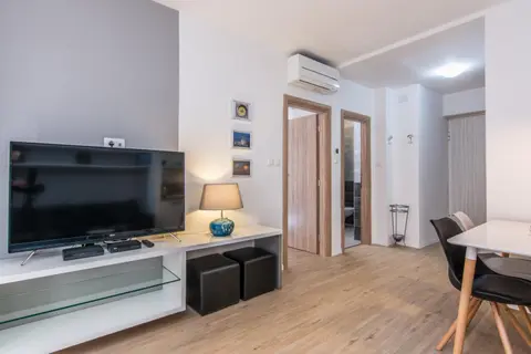 Bell Apartment