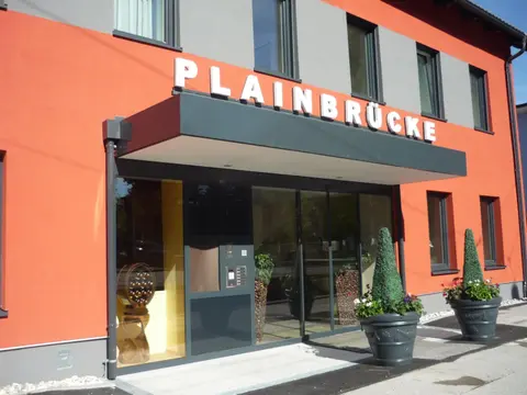 Hotel Plainbrücke | self check-in