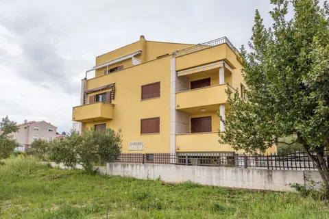 Open view apartments