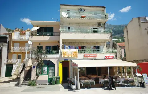 Seafront Studio Apartment+Balcony