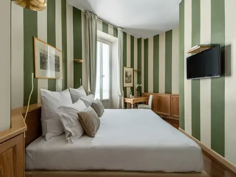 Numa Milan Camperio