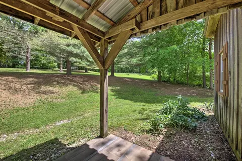 Waters Edge Retreat w/ Deck on Patoka Lake!