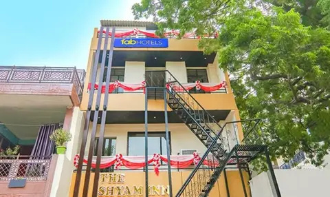 Fabhotel Shyam Inn