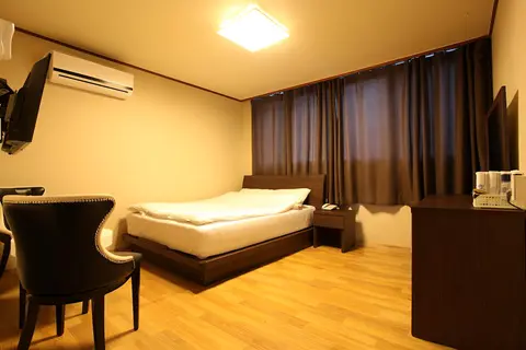 Jeju Jam Hotel