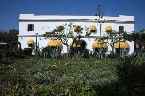 Hotel Laura
