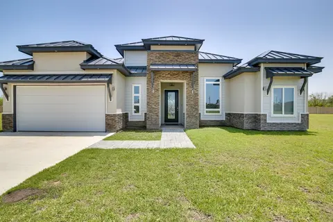 Picturesque Texas Gulf Coast Home in Port Isabel!