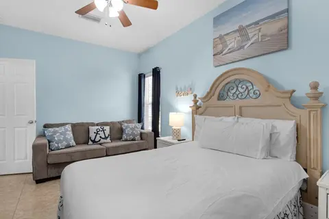 Suzwinks Beach House