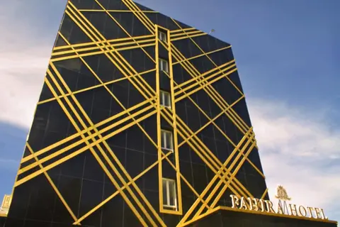 Fahira Hotel Syariah Padang