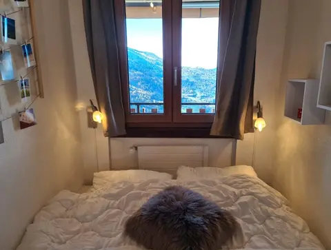 Flat in Veysonnaz Near Ski Lift & Valley Views
