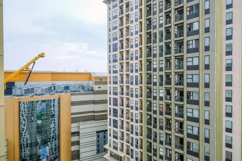 Modern Look And Comfy 2Br Transpark Cibubur Apartment