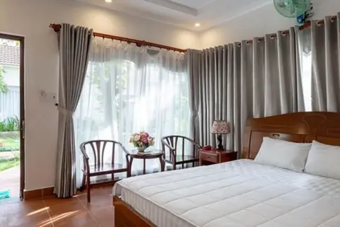LAM PHU Bungalow