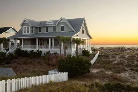 Gone To Carolina 5 Bedroom Holiday Home By Bald Head Island