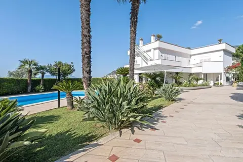 Villa Romeo in Vico Equense