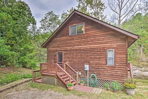 Creekside Weaverville Home - 16 Miles to Asheville